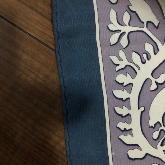 Hermes Silk Scarf- Premiers Americans - Picture 9 of 15
